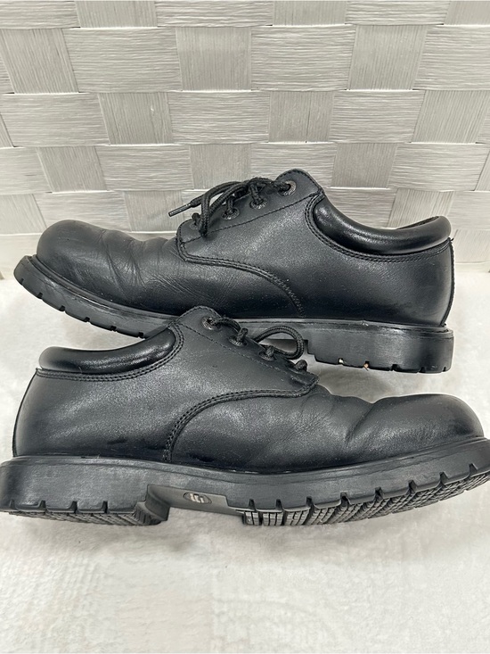 Skechers Work Relaxed Fit Slip Resistant Black Leather Shoes 9.5 Wide Width main image 6